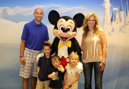 Read more about the article Family Spotlight: Jon & Donna Strebe Inspire Hope