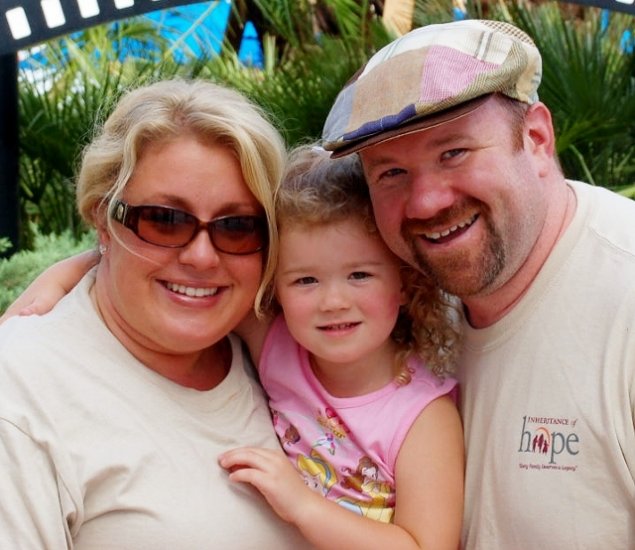 You are currently viewing Family Spotlight: Shannon Fogarty Inspires Hope for Families like his own.