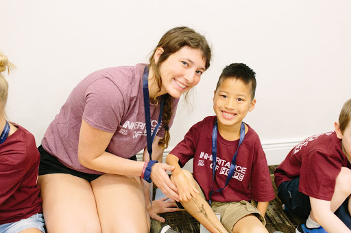 Anna Latimer spreads smiles in a group session