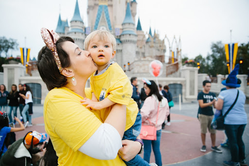 The Harvey family at the Orlando Legacy Retreat presented by Kendra Scott 