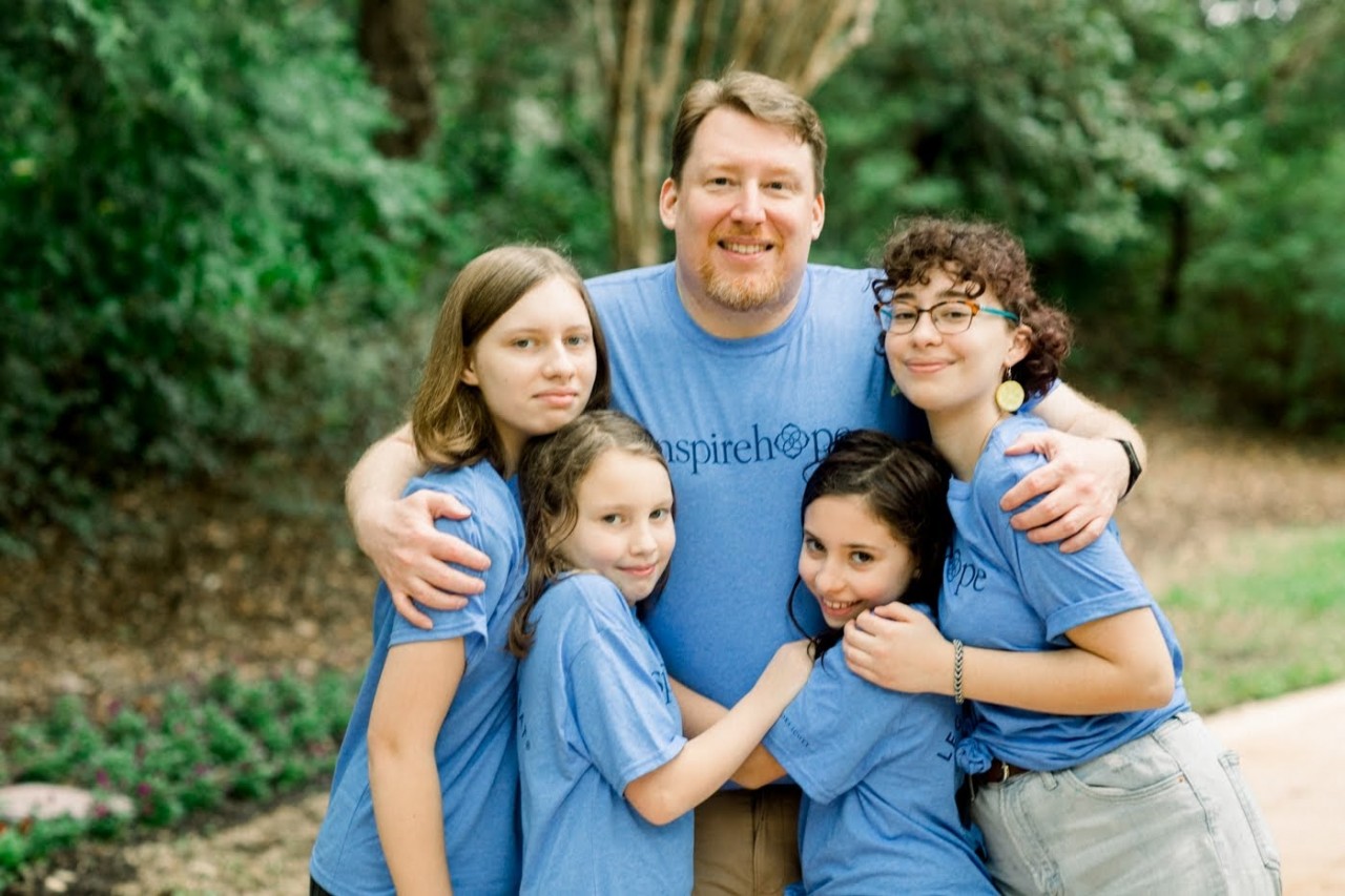 Raising four girls on his own, Bill Burch can handle anything that comes his way (and if he can’t, he is ok with letting it go!) 