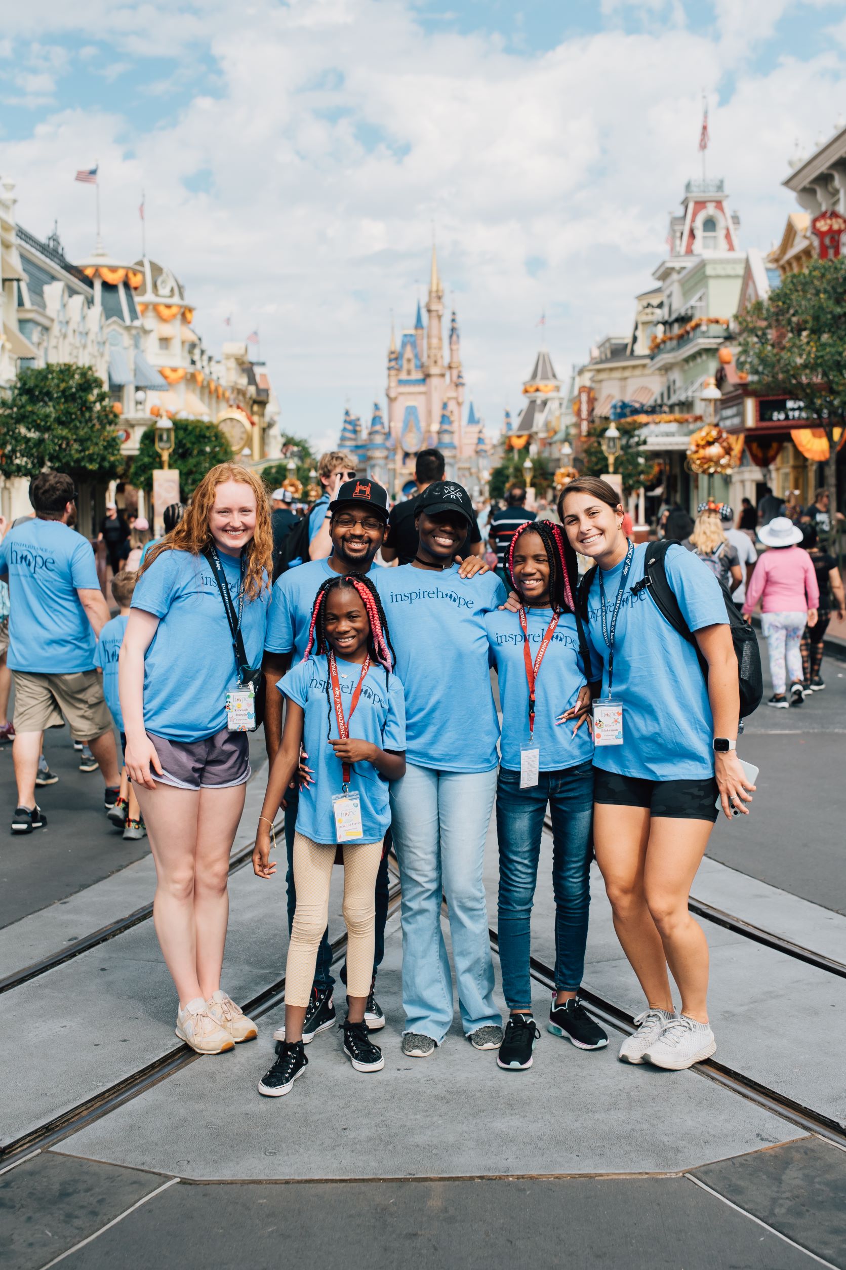 Group Image of volunteers, including new team member, Olivia Blakeman, the Programming and Development Coordinator for Legacy Retreats® at Inheritance of Hope.